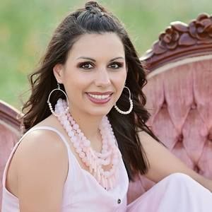 Meet your Posher, Pam